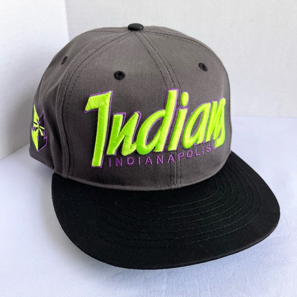 Indianapolis Indians 47 Brand MLB Gray Neon Green Embroidered Snapback Hat - Picture 1 of 15